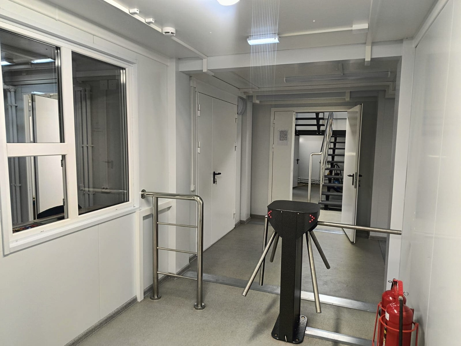 Общежитие на базе 90 модулей "Звезда" в городе  Великий Новгород